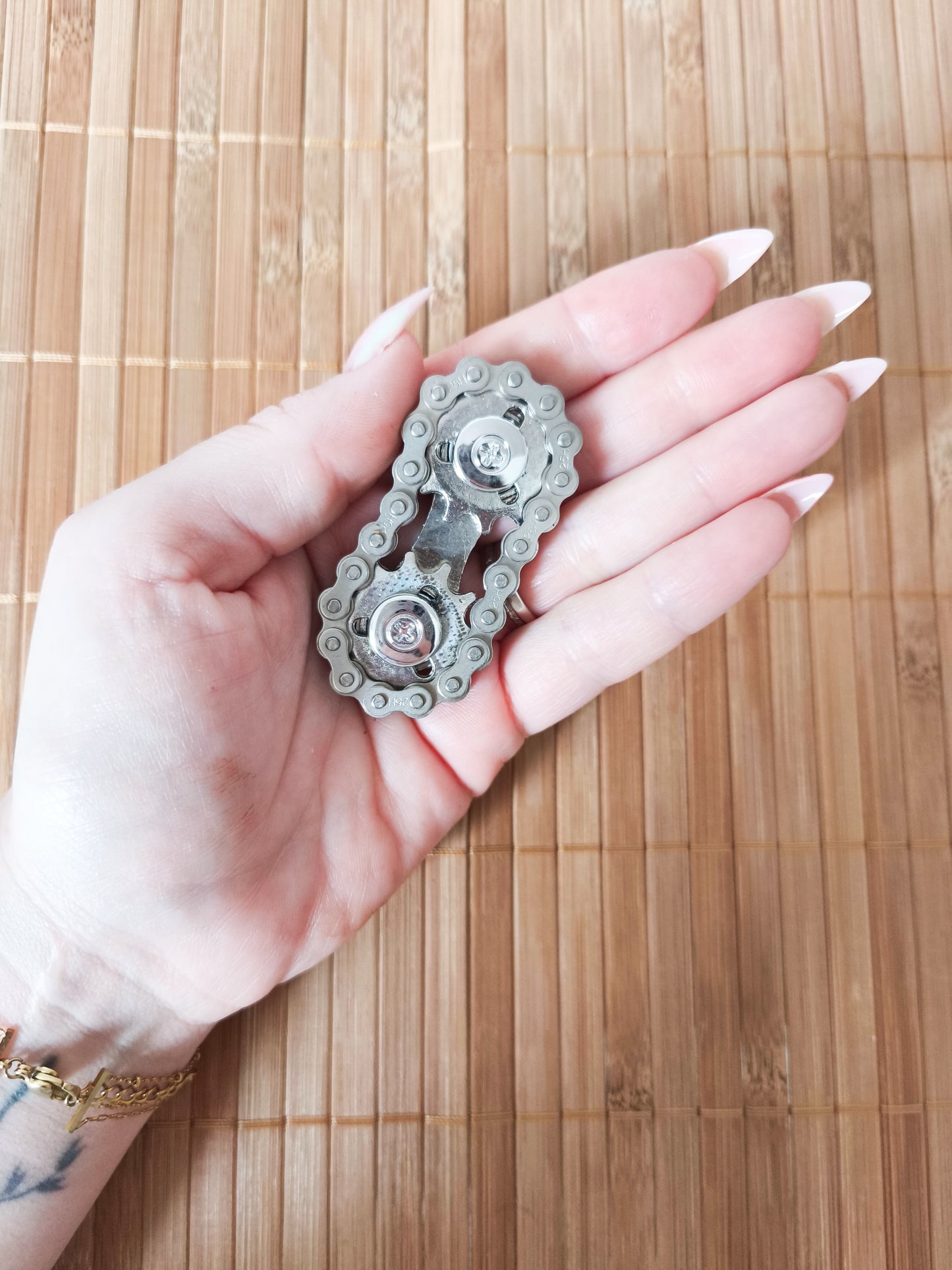 Fidget chaine en métal