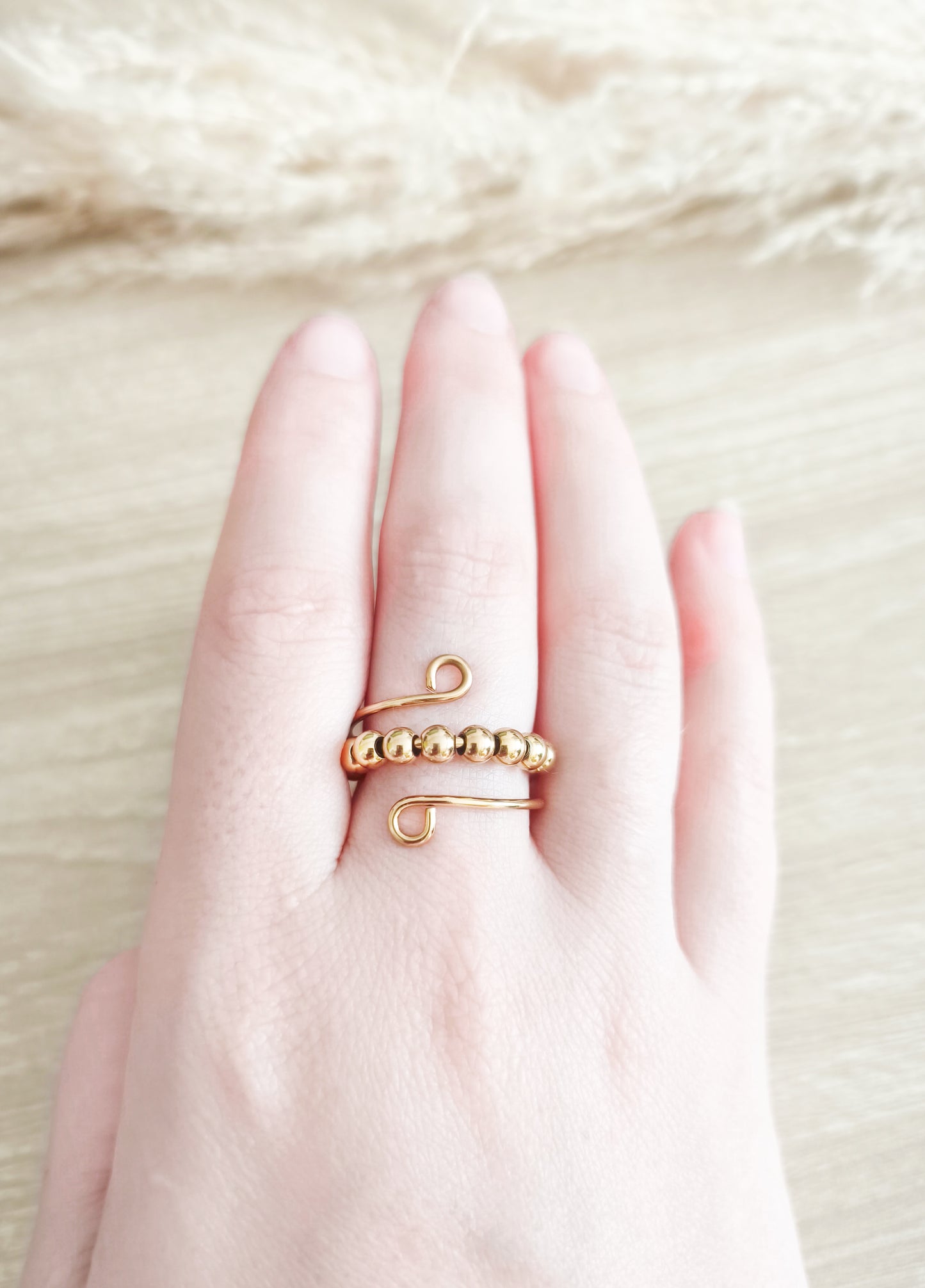 Bague d'anxiété à perle